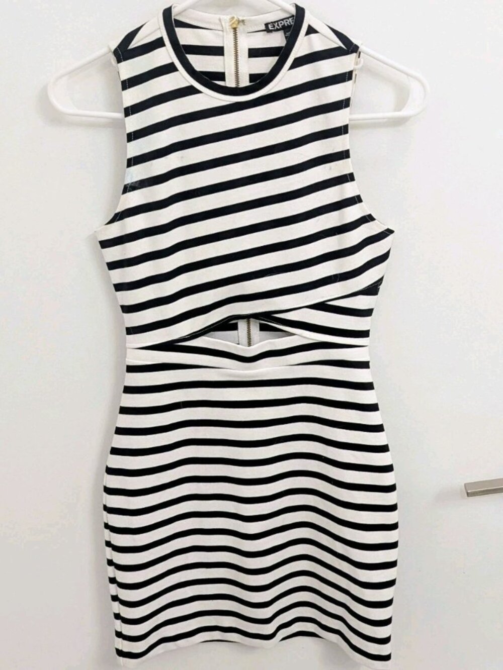 Black And White Cutout Striped Mini Sheath Dress Express Size 0